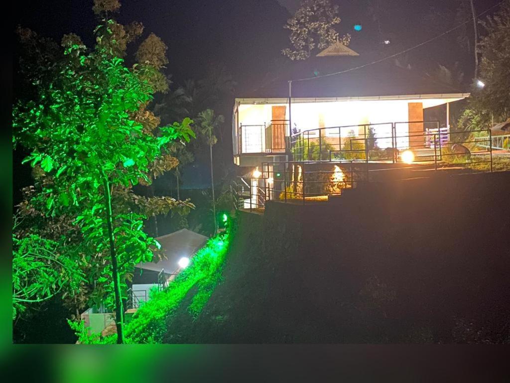 Earth Lounge Resort Vagamon Ngoại thất bức ảnh