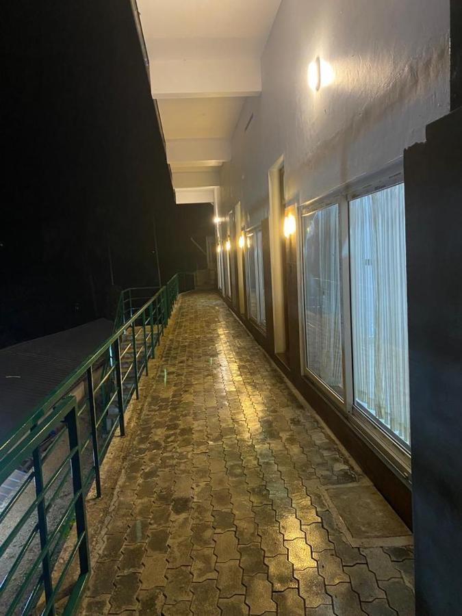 Earth Lounge Resort Vagamon Ngoại thất bức ảnh